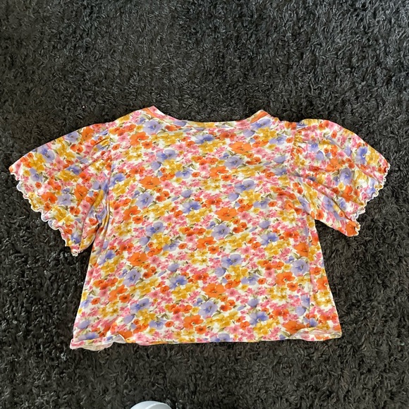 Floral Crop top - Picture 1 of 2